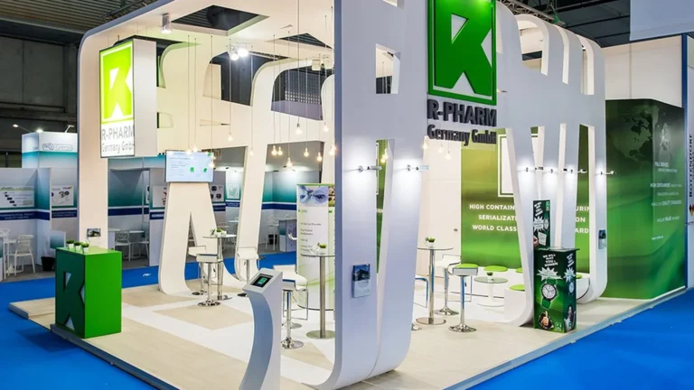 Stand de R-Pharm para CPHI